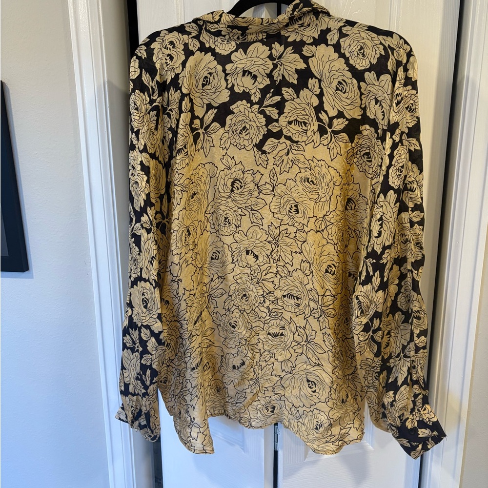 Mes Demoiselles Black and Cream Floral Button-Down Shirt - Picture 2 of 4